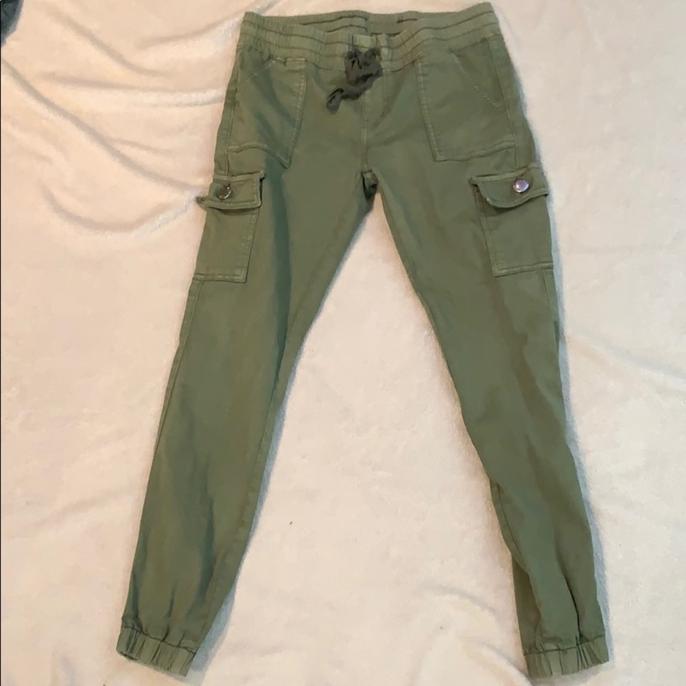 Green army pants